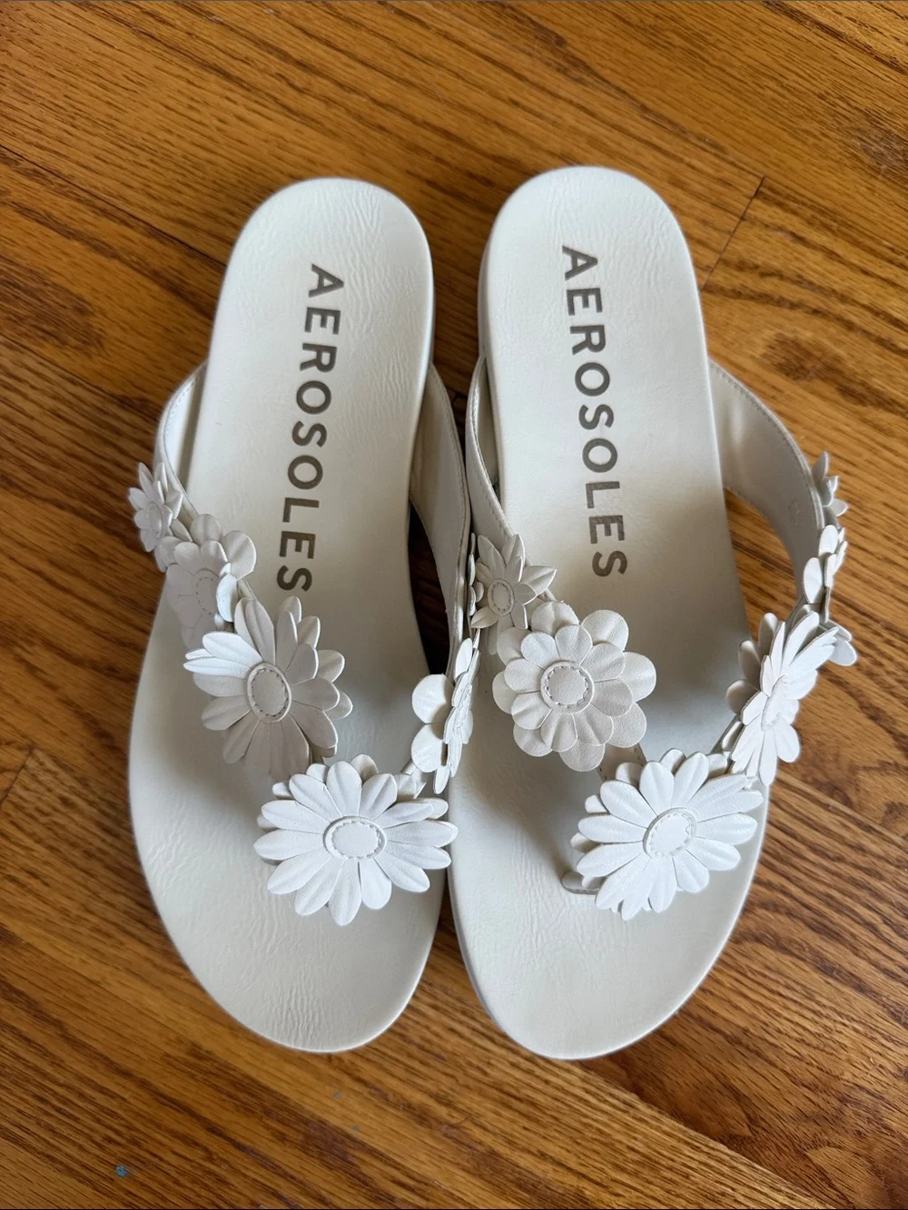 Aerosoles Floral Flip Flops